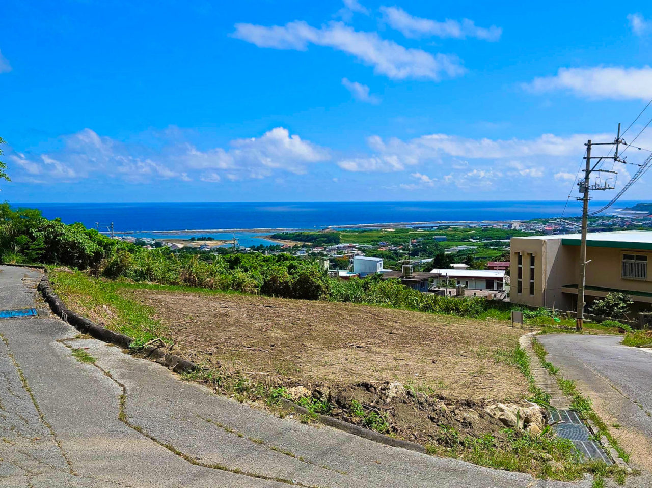 海が見える！高台の土地 | 売買物件 | ゆったりちゅらライフ！琉球リゾート