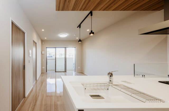 Lana首里石嶺+セウ アズール