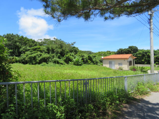 南城市玉城垣花90坪